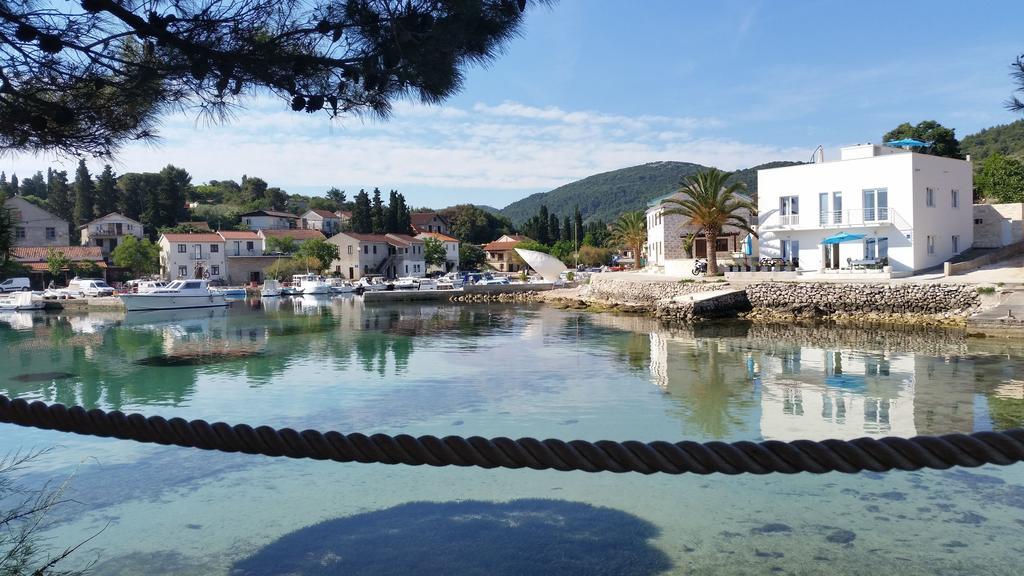Apartments Sea Reflections Žman Quarto foto